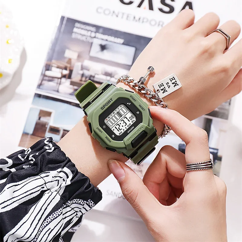 Smartwatch Trending Watches For Men - Fashion Men Sports Watch Waterproof LED